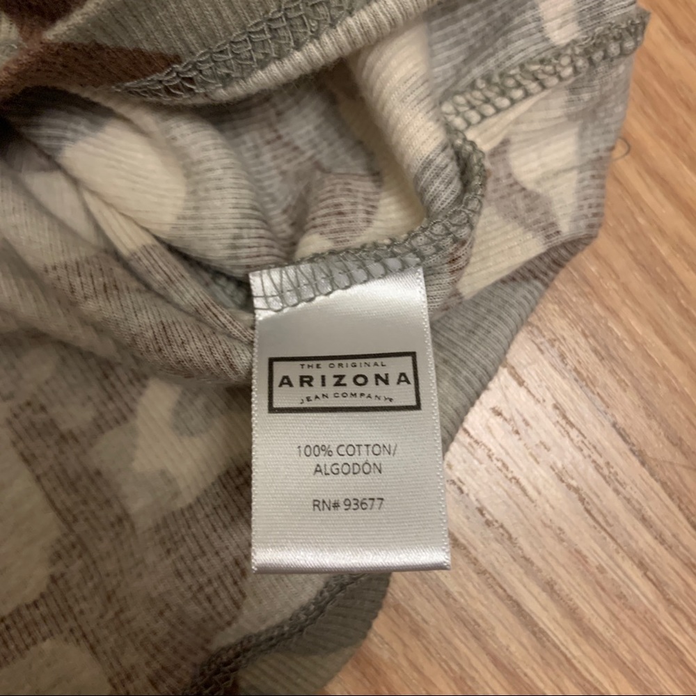 NWOT ARIZONA Camo Tank Top - Picture 4 of 8
